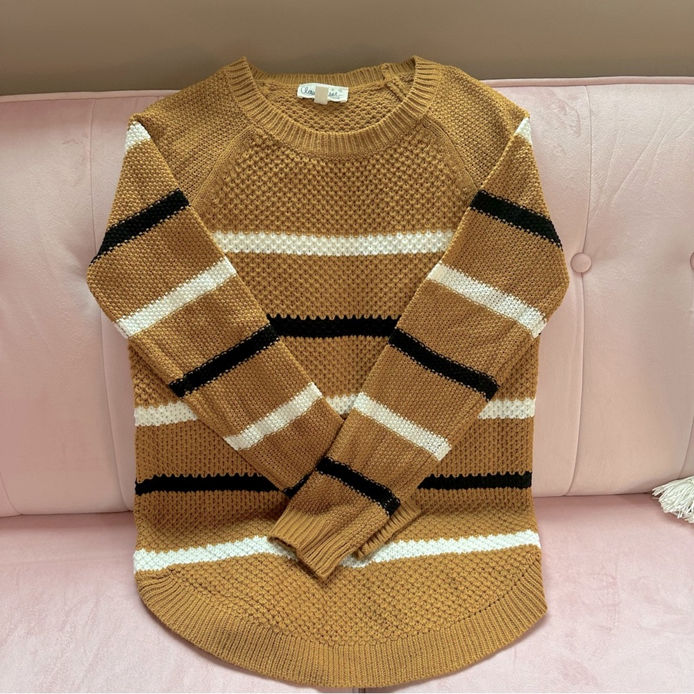 Cloud Chaser women’s sweater crew-neck size M